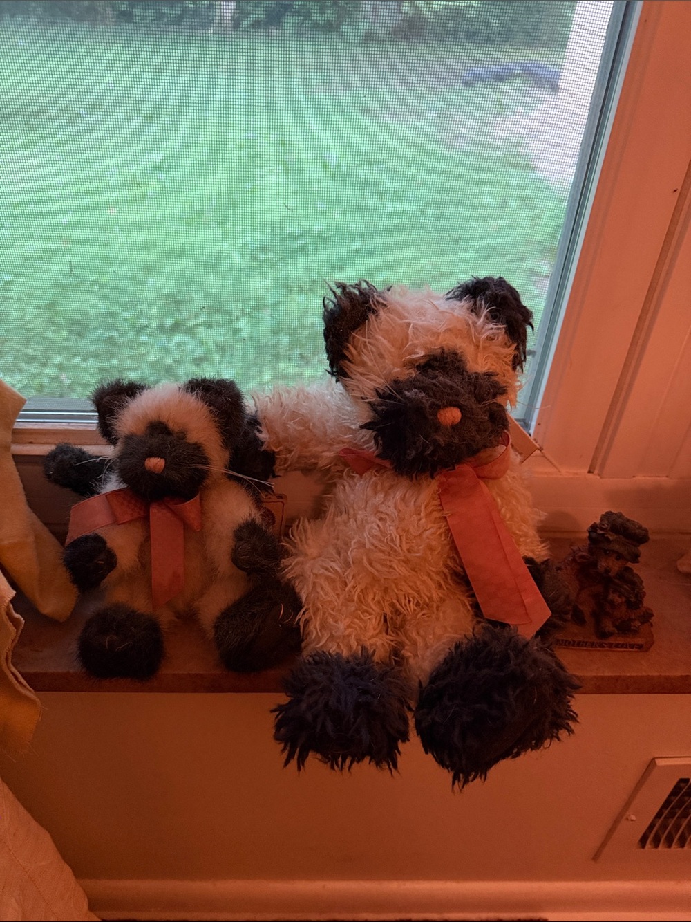 Boyds Bears Cream and Brown Plush Bear Duo with Pink Ribbons